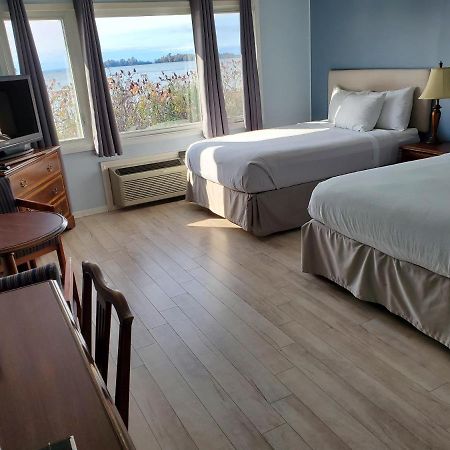 Carolyn Beach Inn Thessalon Extérieur photo