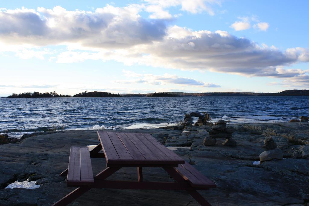 Carolyn Beach Inn Thessalon Extérieur photo