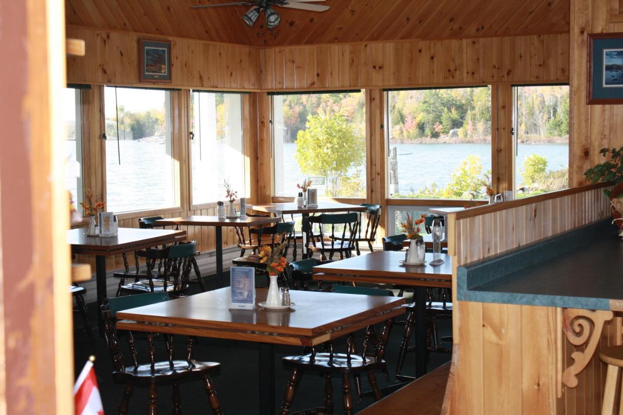 Carolyn Beach Inn Thessalon Extérieur photo